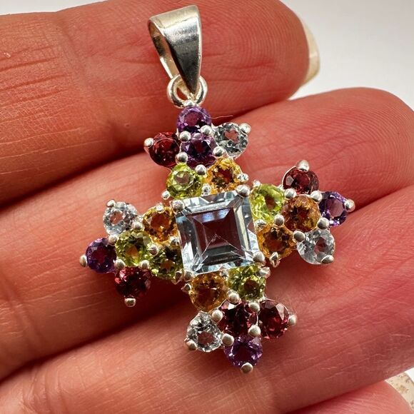Stunning Multi-gemstone cross pendant in stamped sterling silver! - Picture 5 of 12